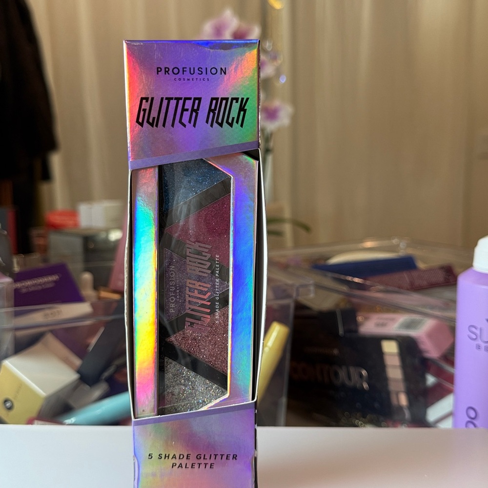 Five Shade Glitter Pallet